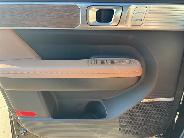 New 2026 Hyundai Santa Fe Limited image 8