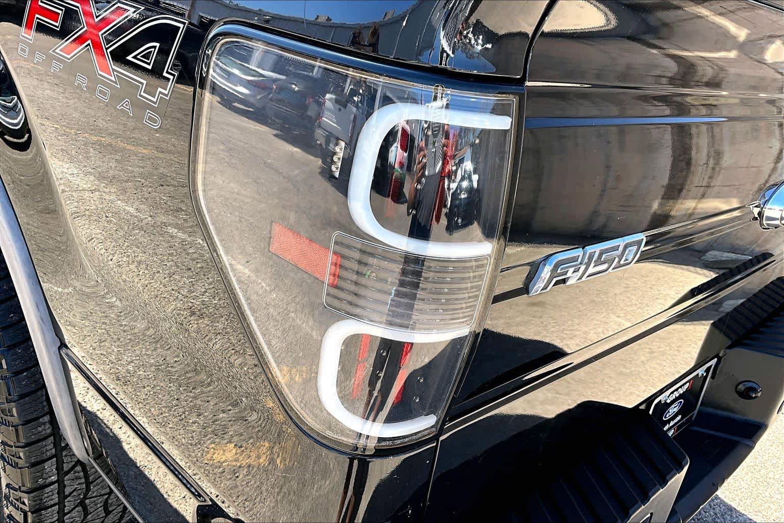Used 2014 Ford F150 FX4 w/ Equipment Group 402A Luxury image 28