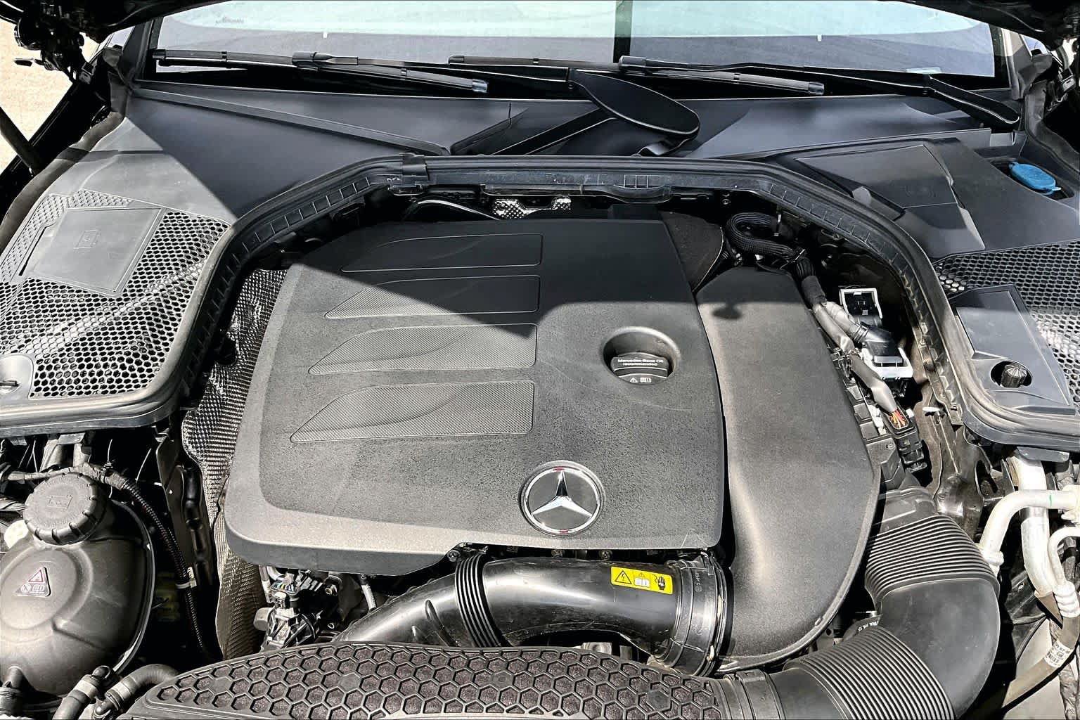 Used 2019 Mercedes-Benz C 300 4MATIC Cabriolet image 28