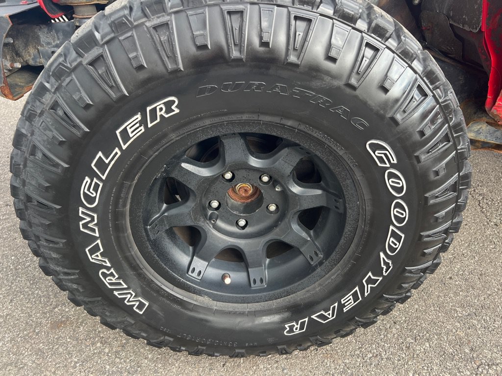 Used 2016 Jeep Wrangler Sport AWD/4WD image 14