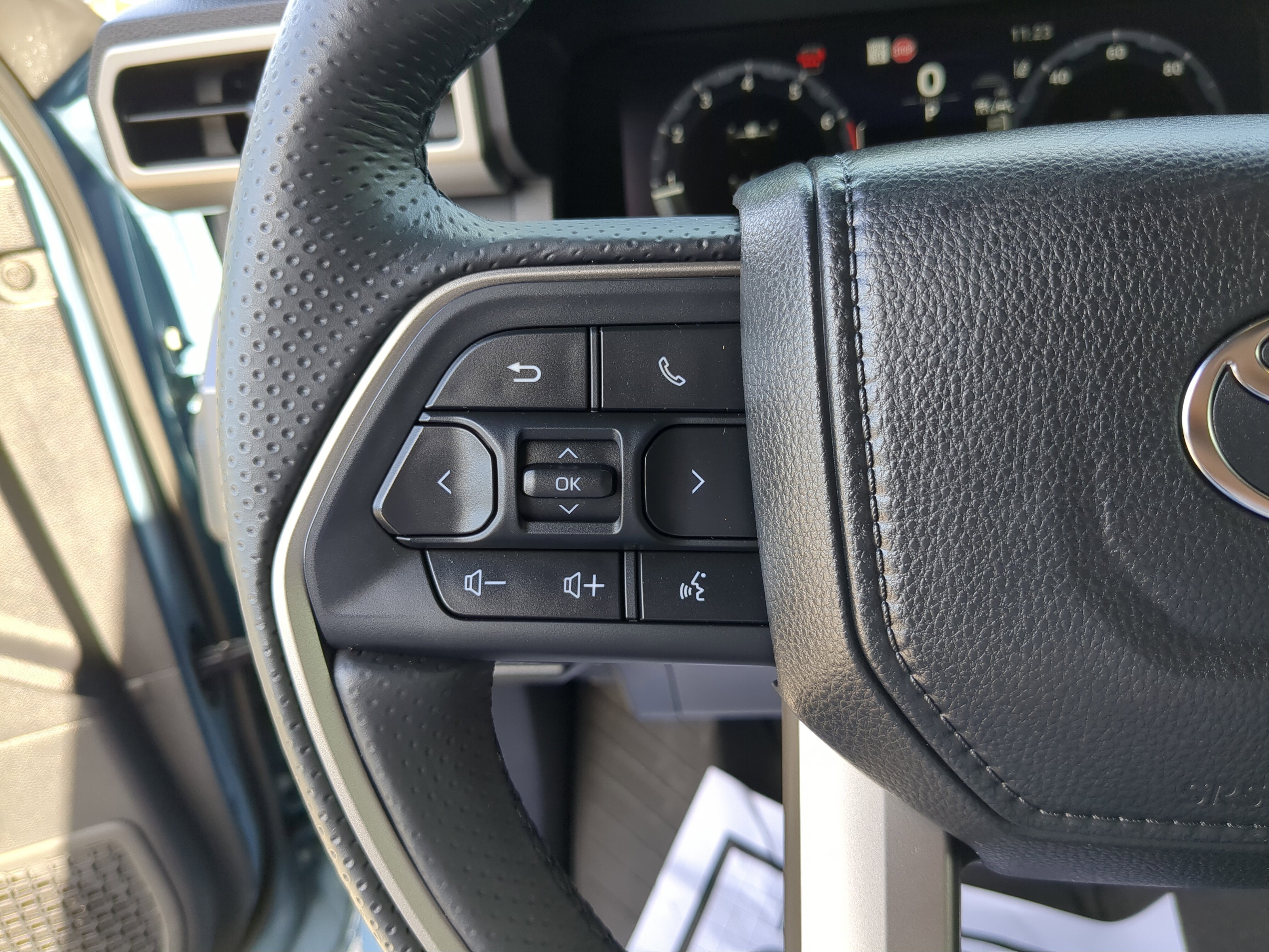 Used 2025 Toyota 4Runner TRD Sport Premium image 34