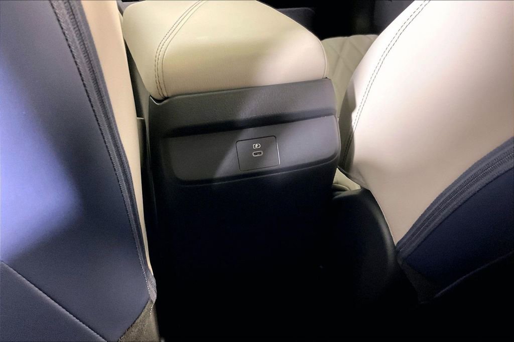 New 2026 Nissan Sentra SL w/ Floor Mat Package FWD image 42