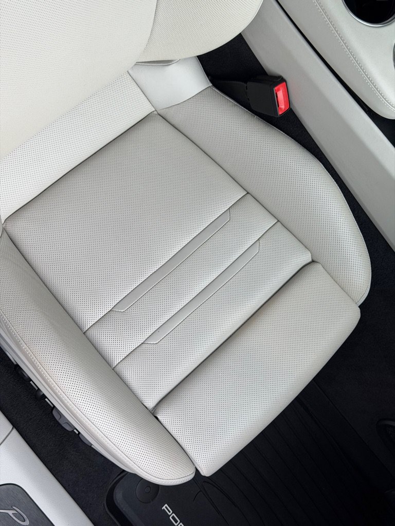 Used 2023 Porsche Panamera 4 Platinum Edition AWD/4WD image 71