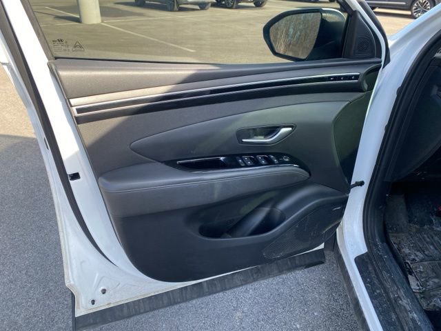 Used 2022 Hyundai Tucson Limited image 9