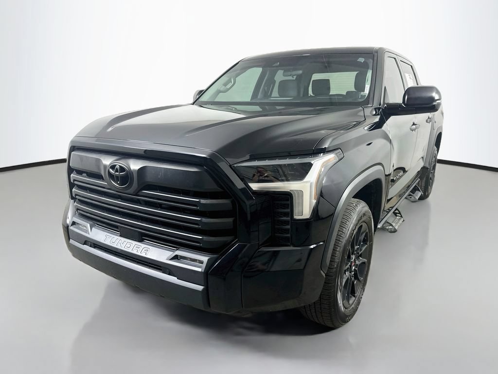 Used 2023 Toyota Tundra SR5 w/ SR5 Convenience Package RWD image 3