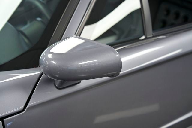 Used 2006 Ford GT RWD image 12