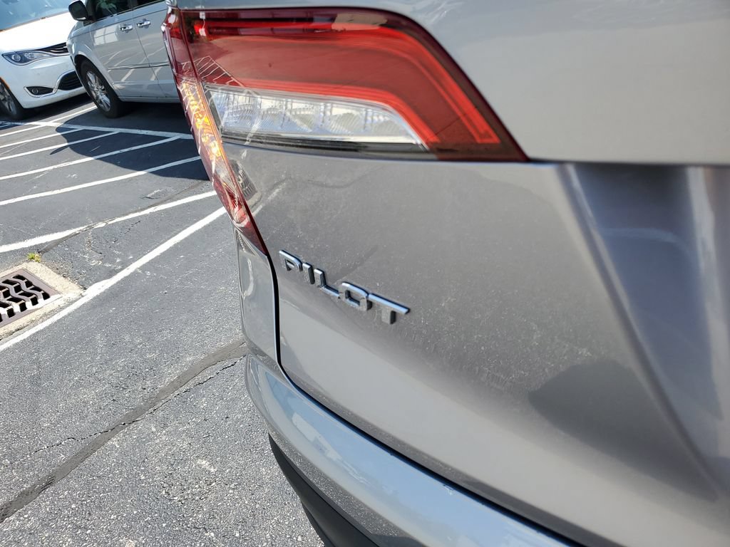 Used 2021 Honda Pilot Special Edition image 7