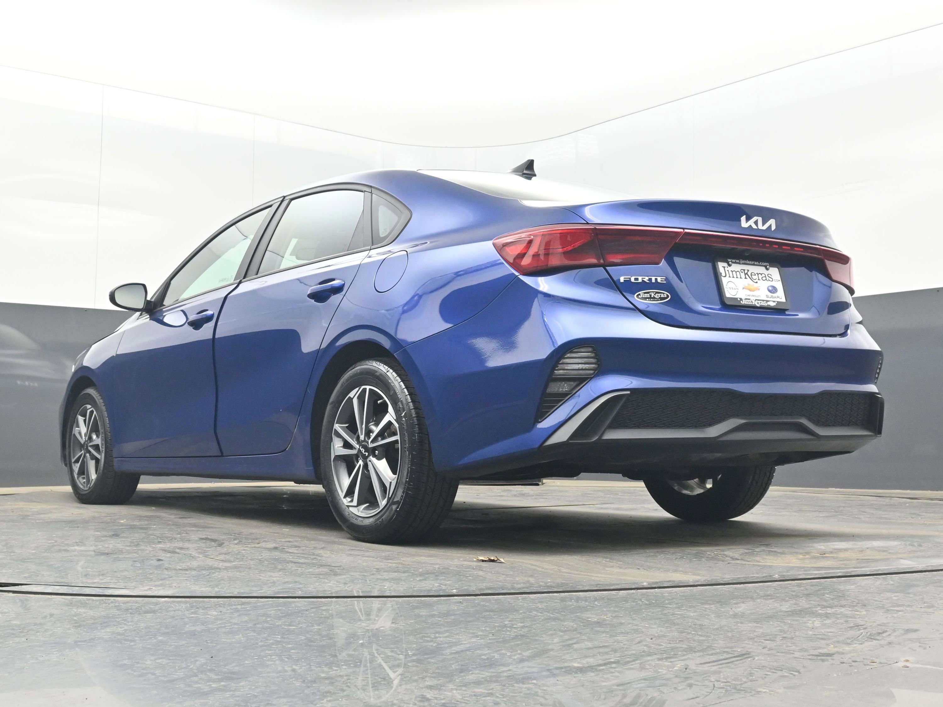 Used 2023 Kia Forte LXS image 28