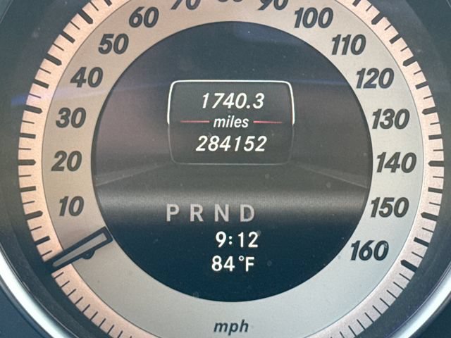 Used 2013 Mercedes-Benz C 300 4MATIC Sedan image 23