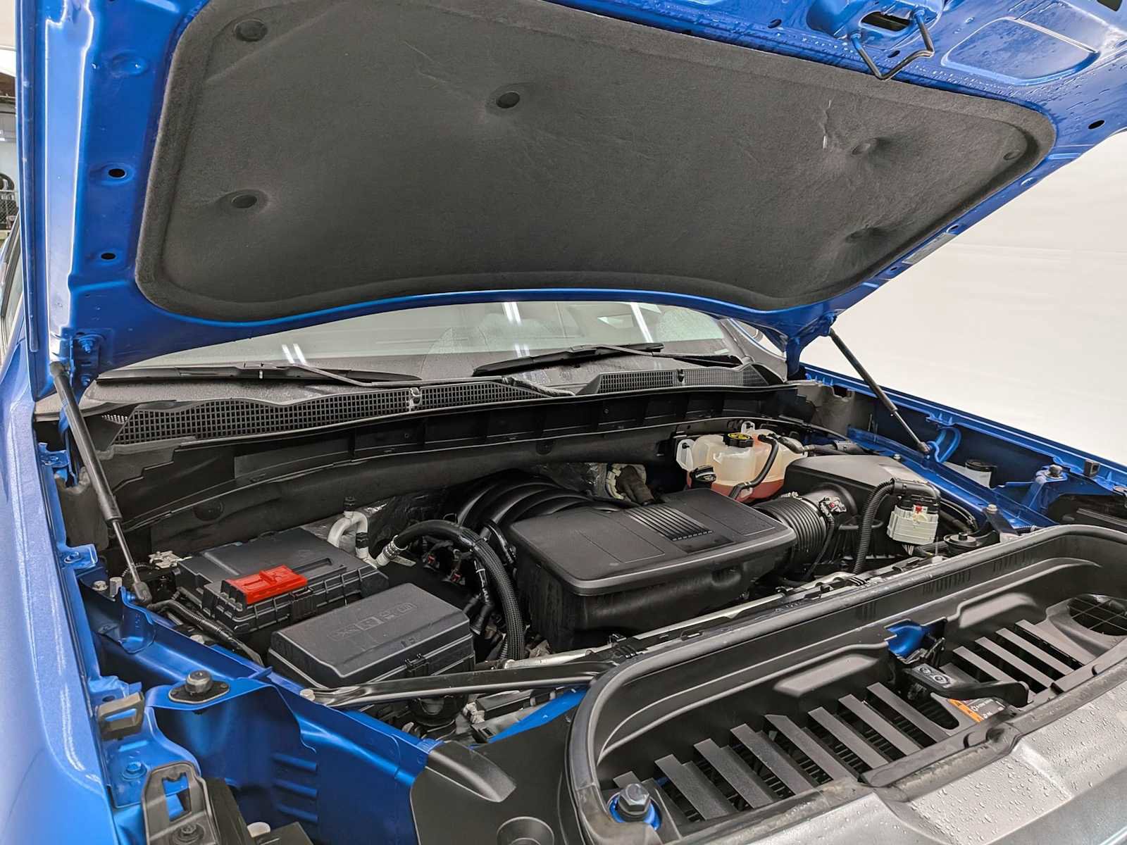 Used 2024 GMC Sierra 1500 AT4 w/ Technology Package image 16