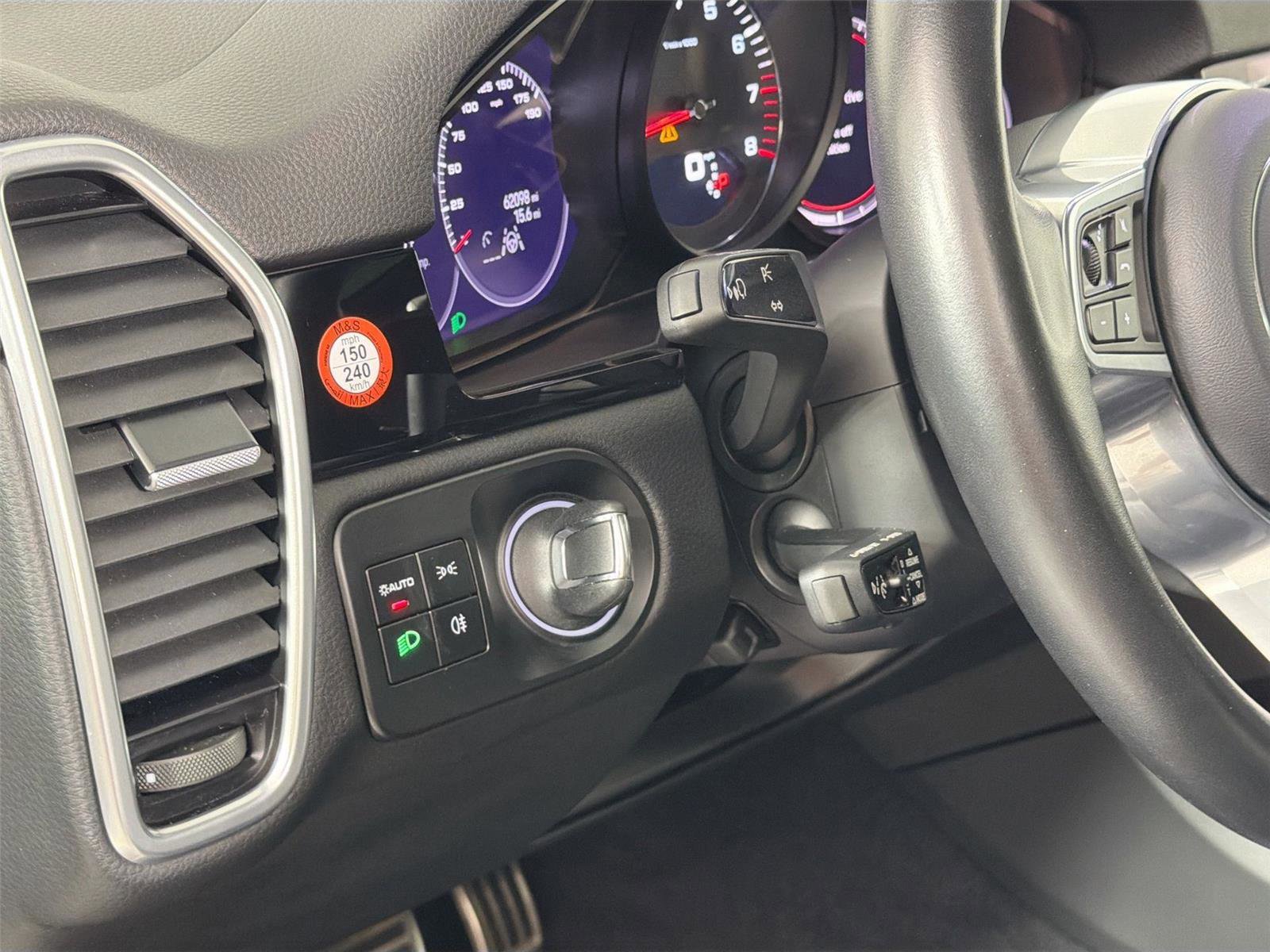 Certified 2023 Porsche Cayenne S Platinum w/ Assistance Package image 33