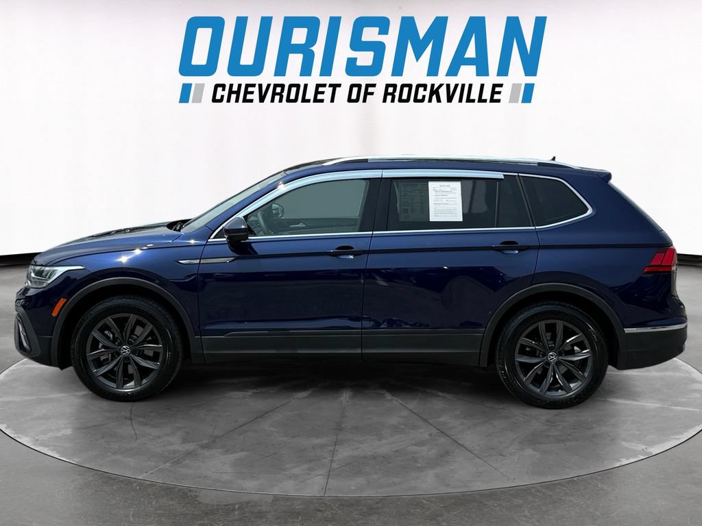 Used 2022 Volkswagen Tiguan SE FWD image 3