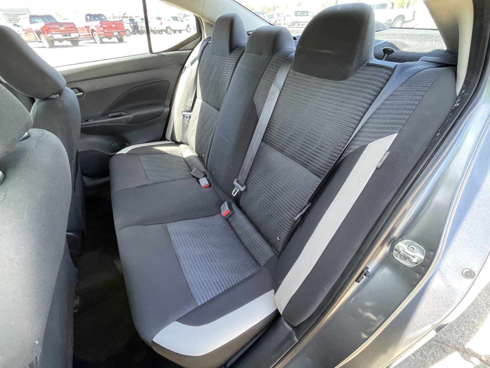 Used 2021 Nissan Versa SV FWD image 30