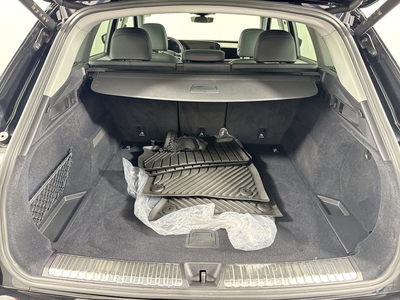 Used 2025 Audi Q5 Premium Plus w/ Premium Plus AWD/4WD image 36
