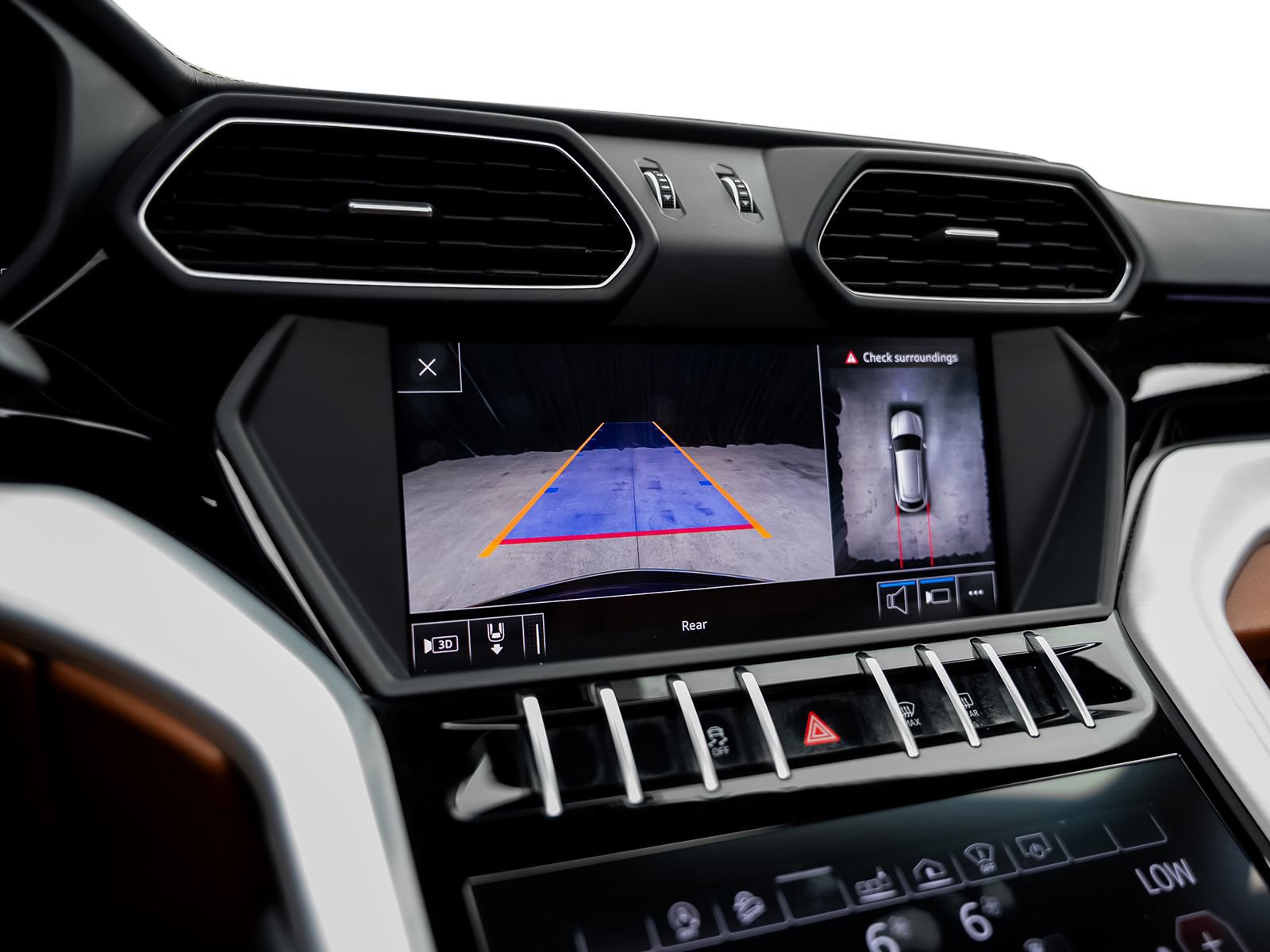 Used 2019 Lamborghini Urus AWD/4WD image 46
