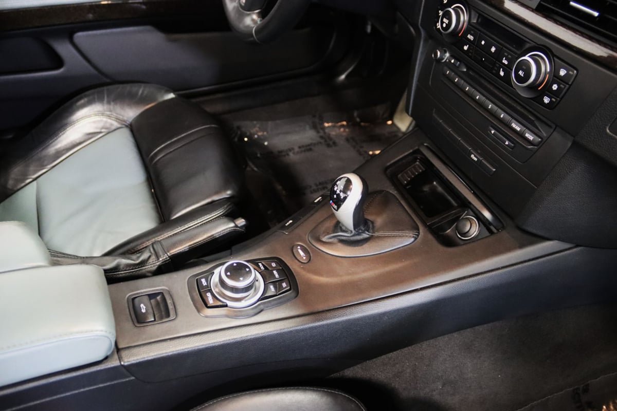 Used 2011 BMW M3 Convertible RWD image 58