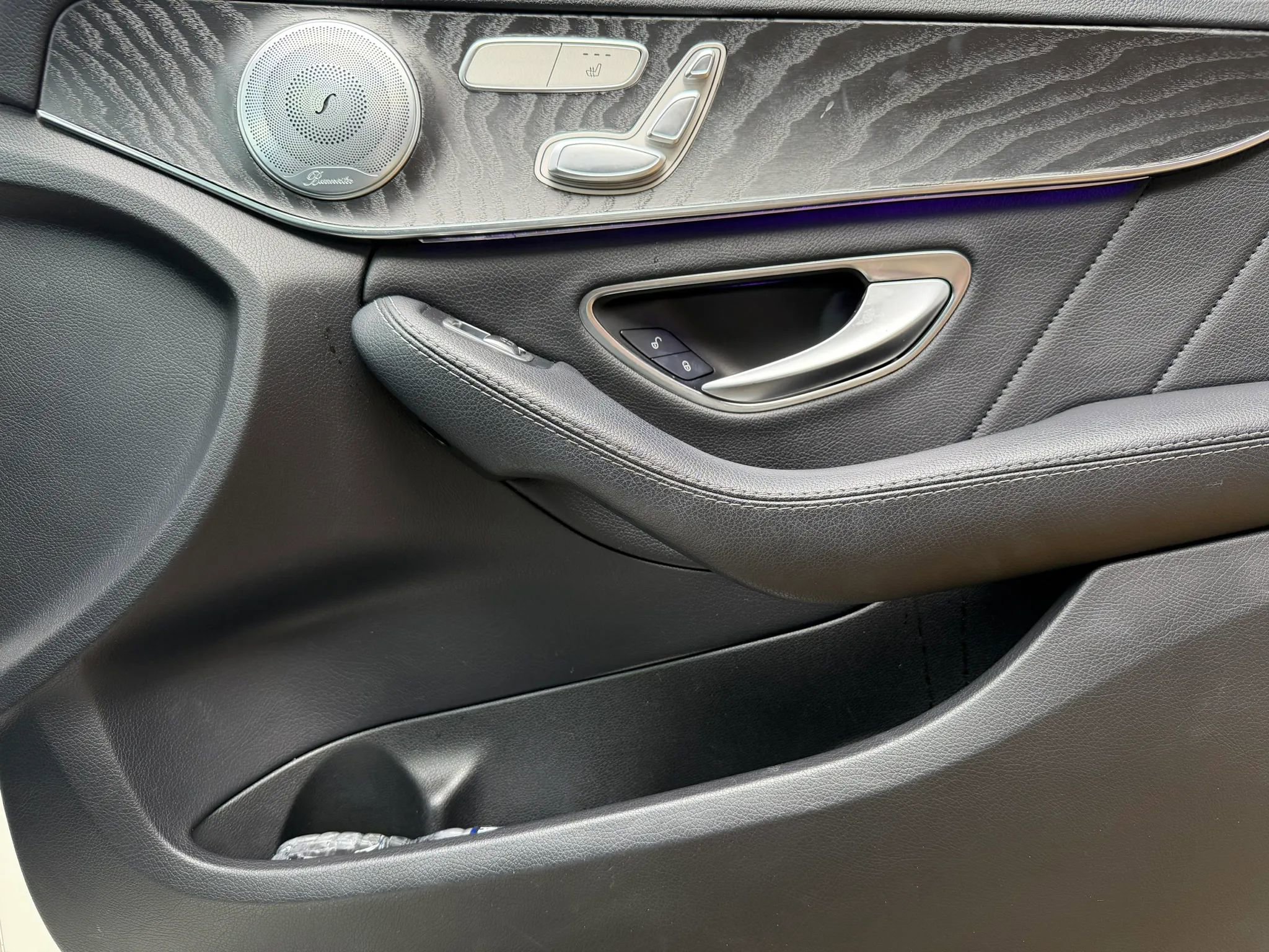 Used 2016 Mercedes-Benz C 300 4MATIC Sedan image 13