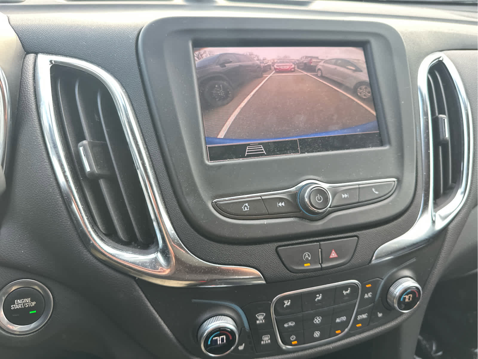 Certified 2024 Chevrolet Equinox LT w/ LPO, Floor Liner Package image 10