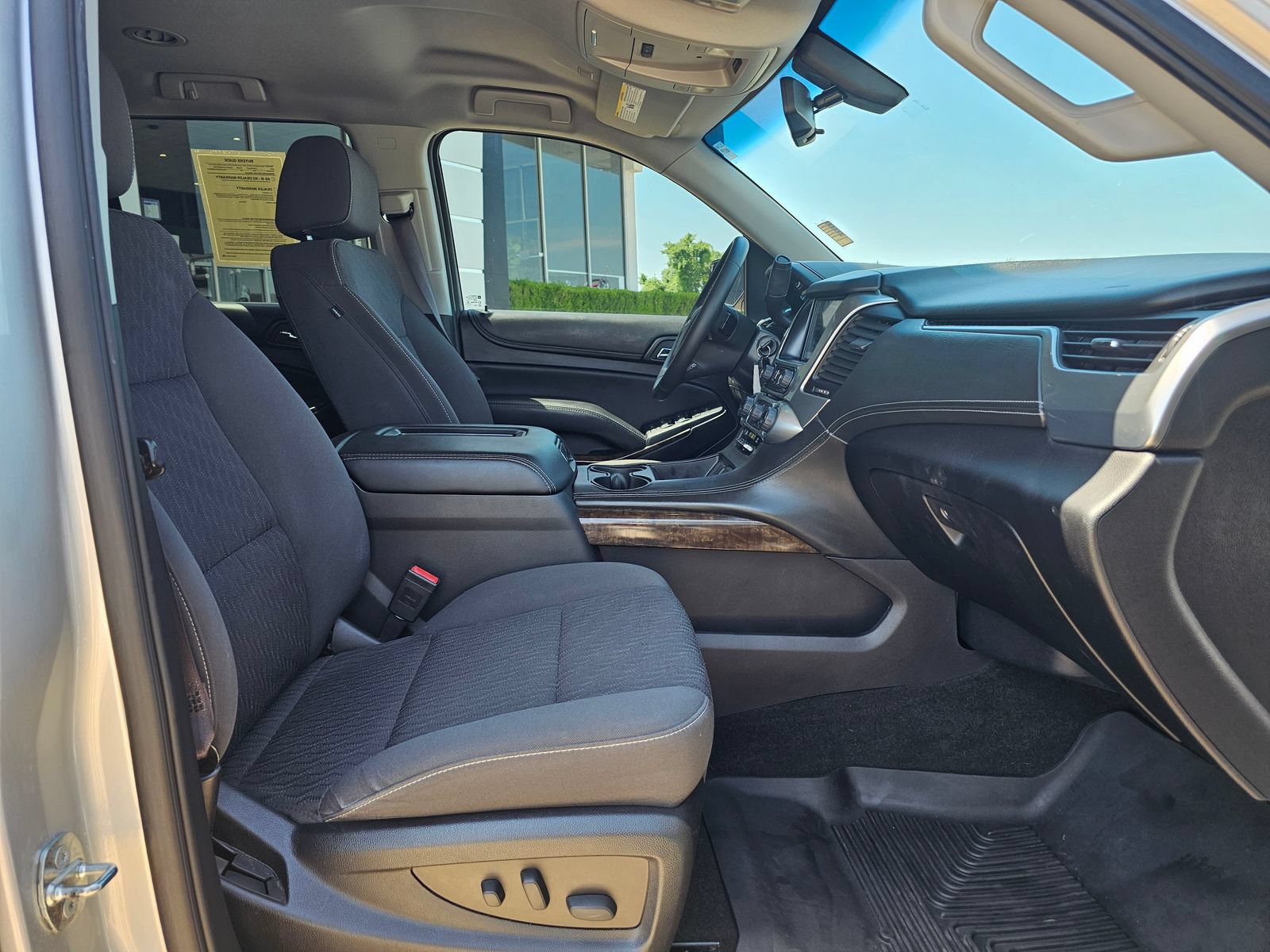 Used 2016 Chevrolet Tahoe LS AWD/4WD image 28
