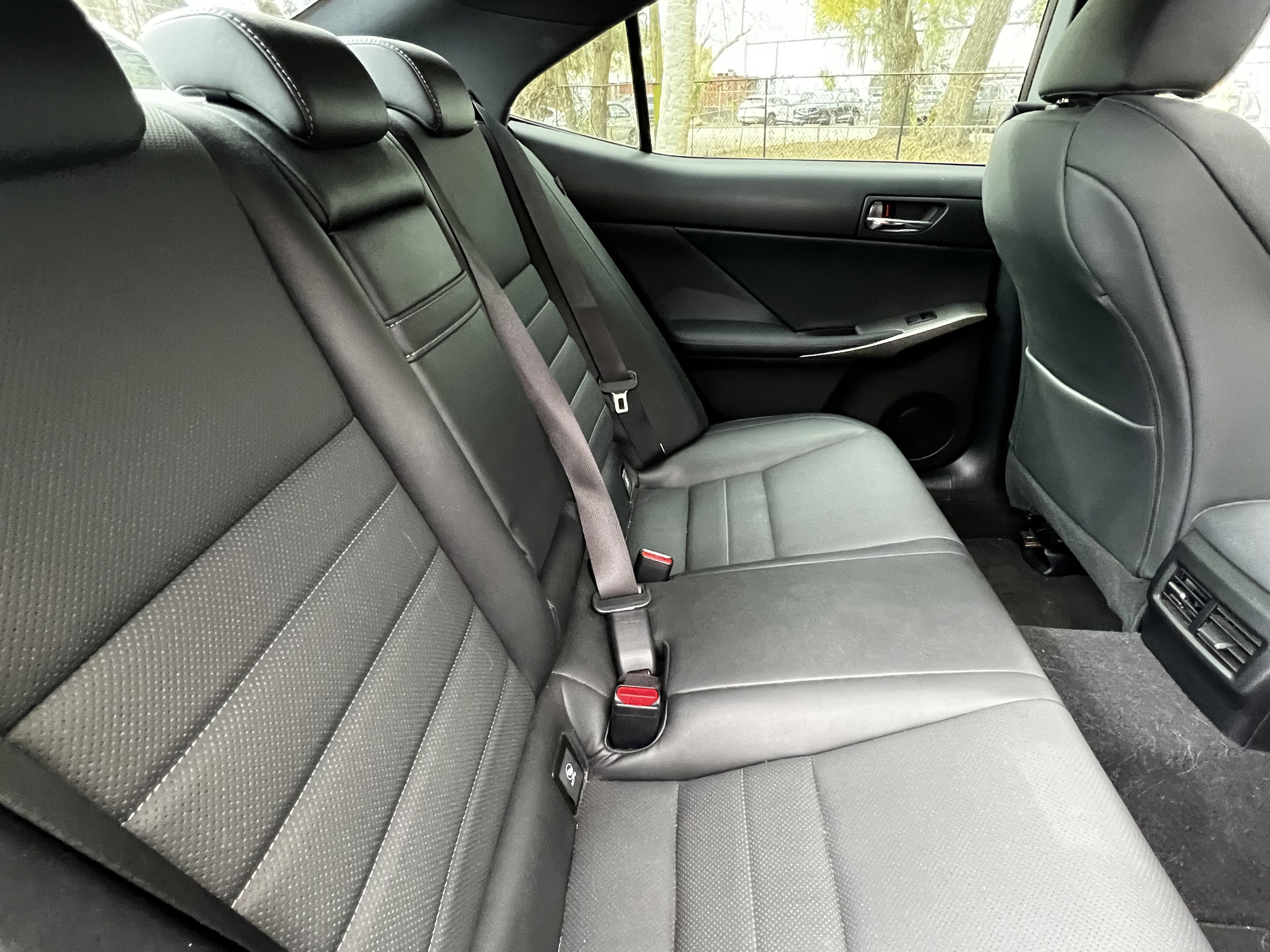 Used 2015 Lexus IS 250 image 41