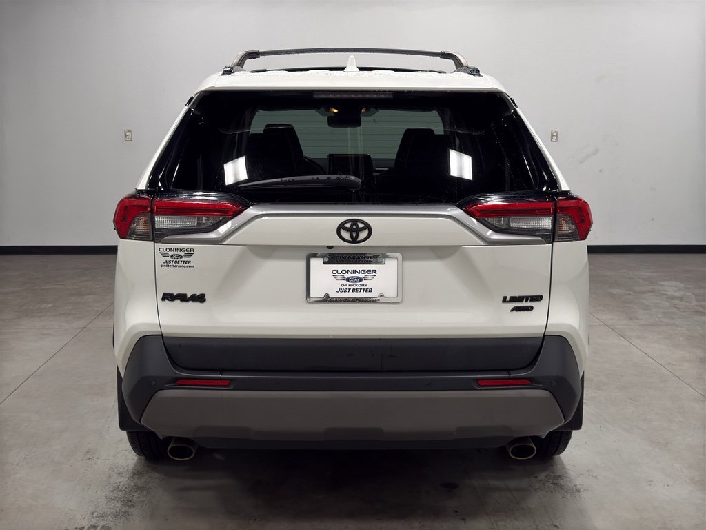 Used 2019 Toyota RAV4 Limited image 7