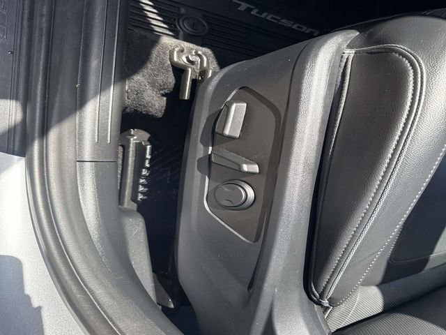 Used 2024 Hyundai Tucson Limited AWD/4WD image 20