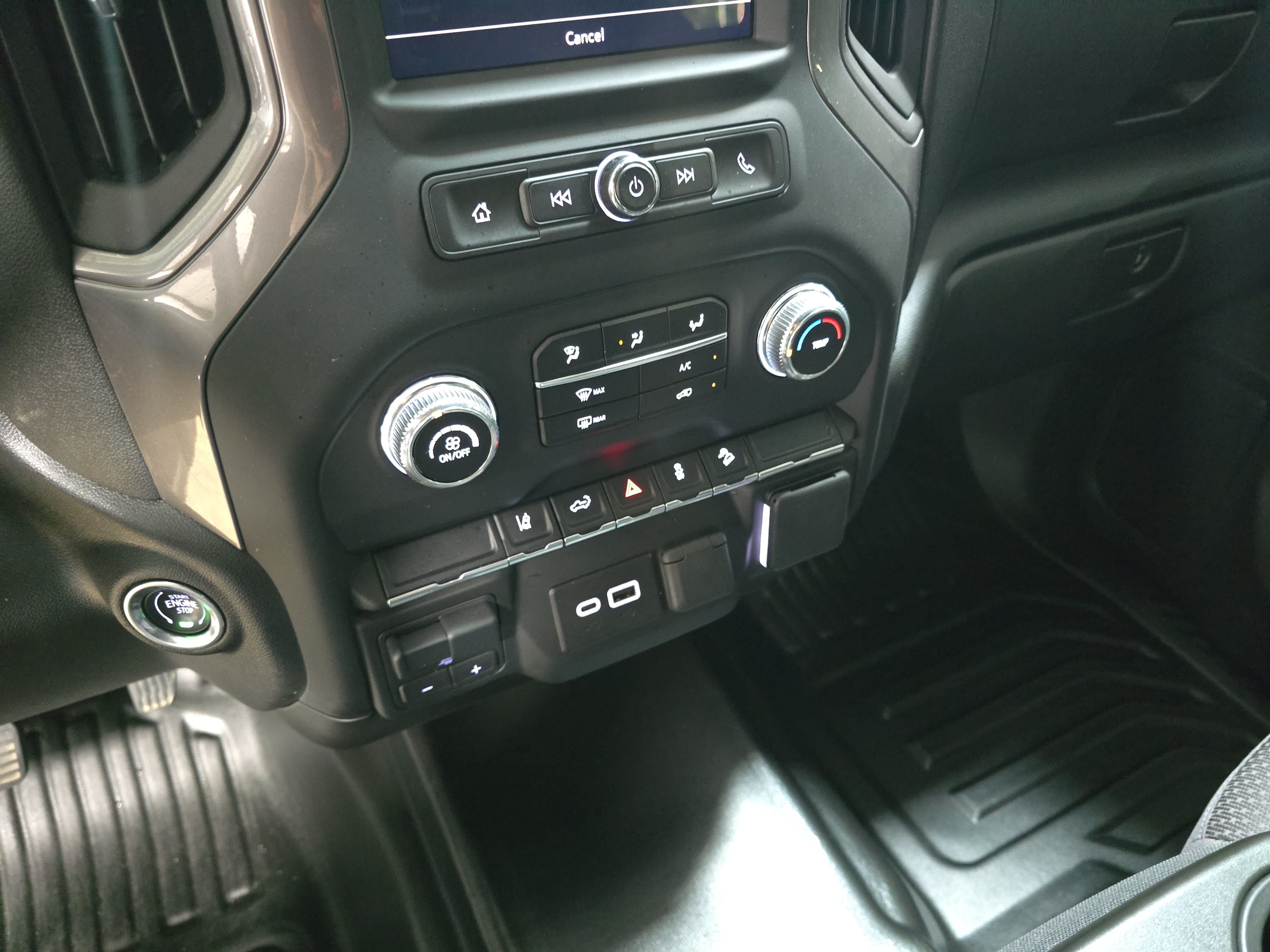 Used 2024 GMC Sierra 2500 Pro w/ Convenience Package AWD/4WD image 21