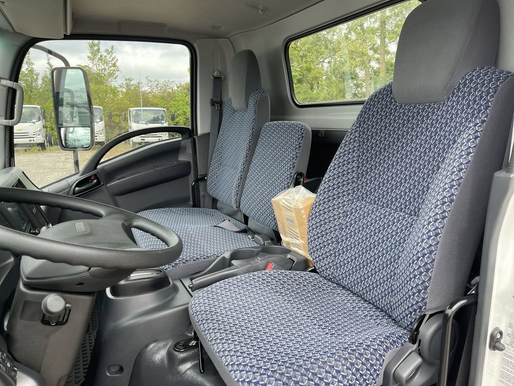 New 2024 Chevrolet Low Cab Forward 5500XG RWD image 7