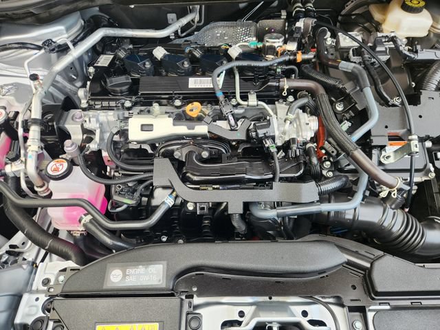 Used 2025 Toyota Corolla Cross AWD Hybrid image 32