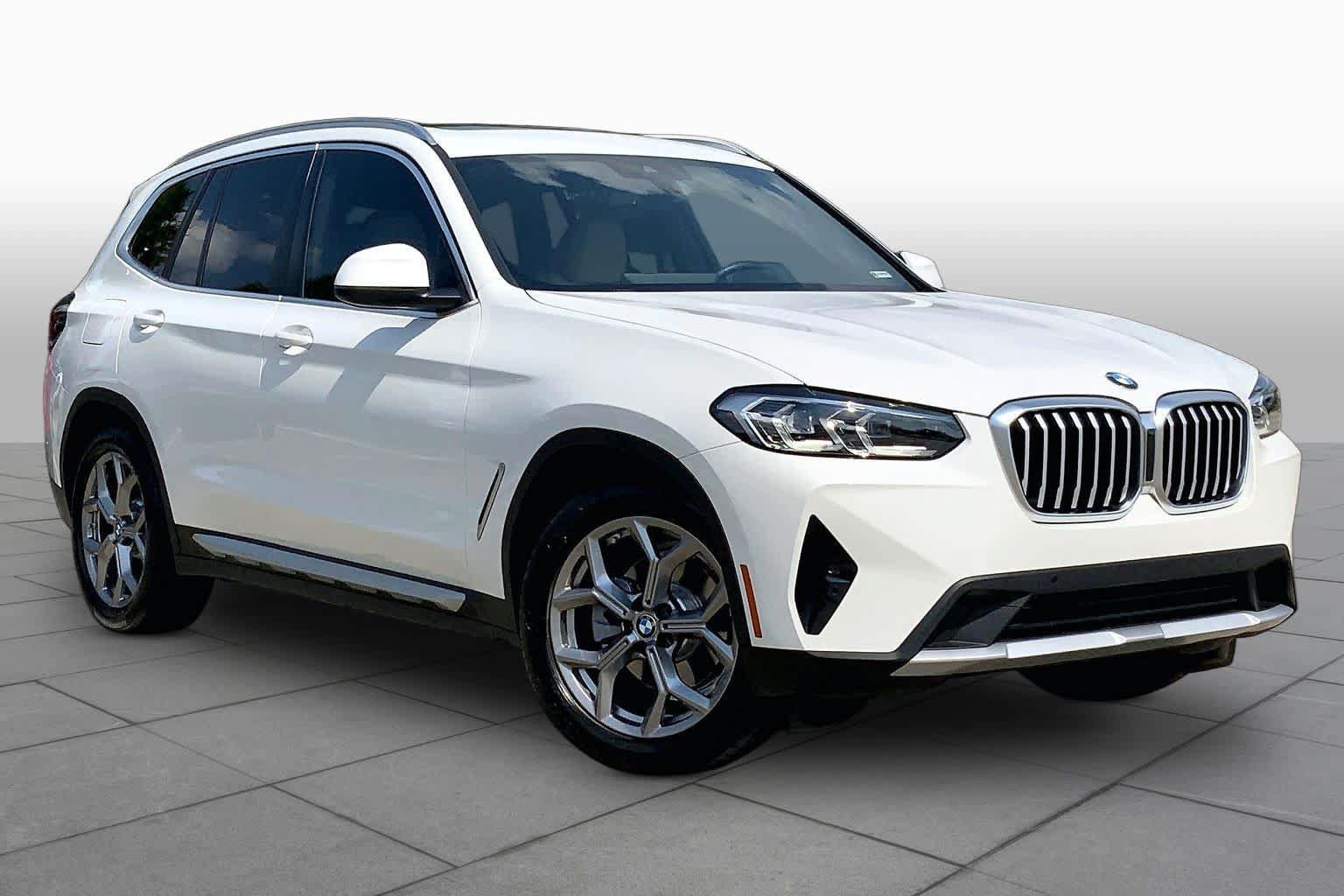 Used 2022 BMW X3 sDrive30i w/ Premium Package 2 (ZPA) RWD image 3