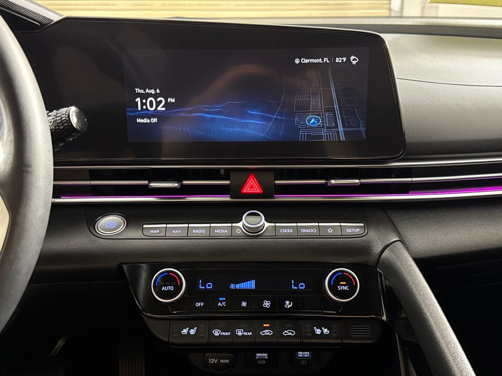 Certified 2023 Hyundai Elantra Limited FWD image 20
