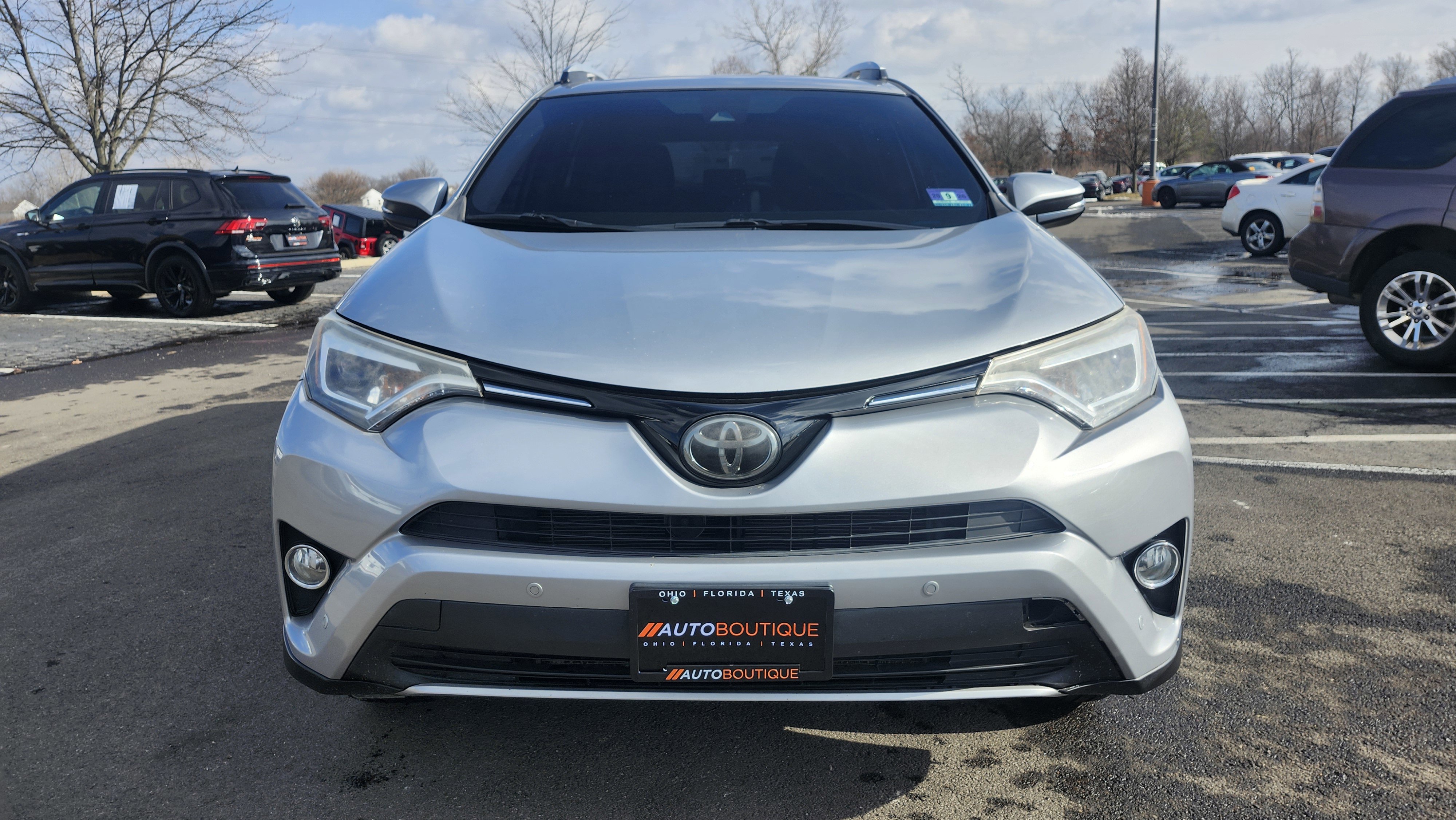 Used 2016 Toyota RAV4 Limited image 11