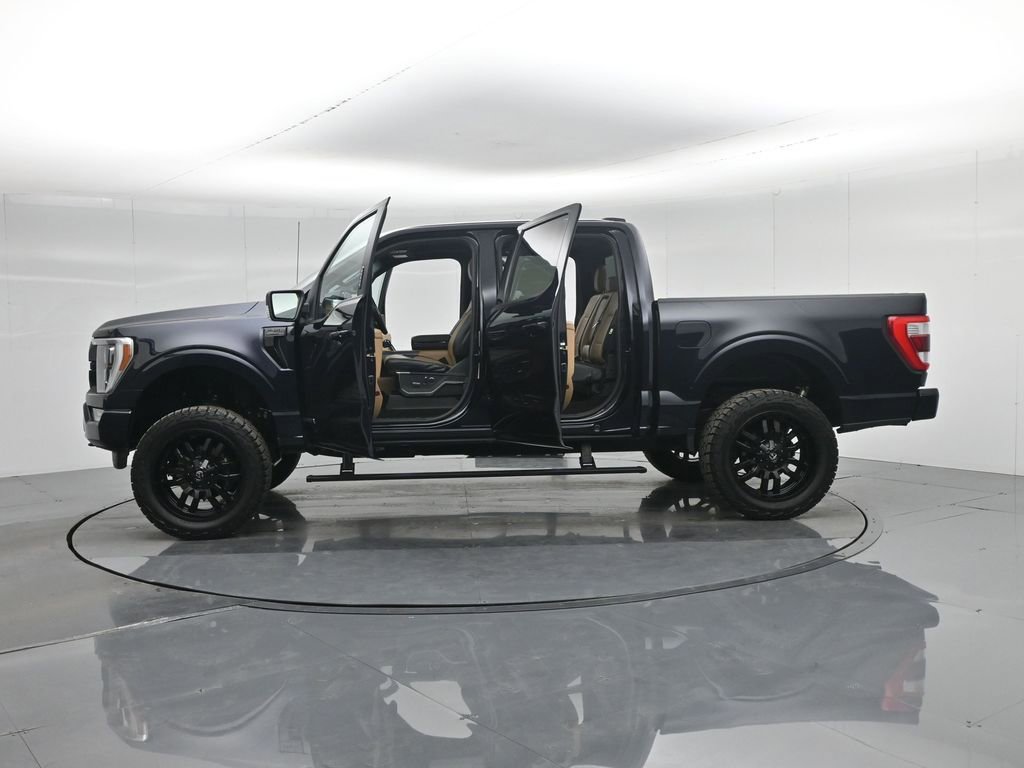 Used 2021 Ford F150 Lariat w/ Equipment Group 502A High image 4