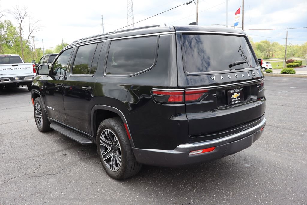 Used 2022 Jeep Wagoneer Series III w/ Convenience Group I AWD/4WD image 3