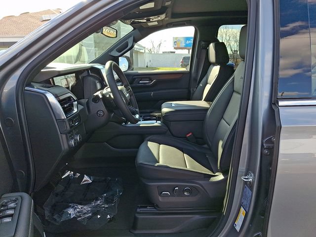 New 2026 GMC Yukon XL Denali w/ Sun & Power Step Package AWD/4WD image 12