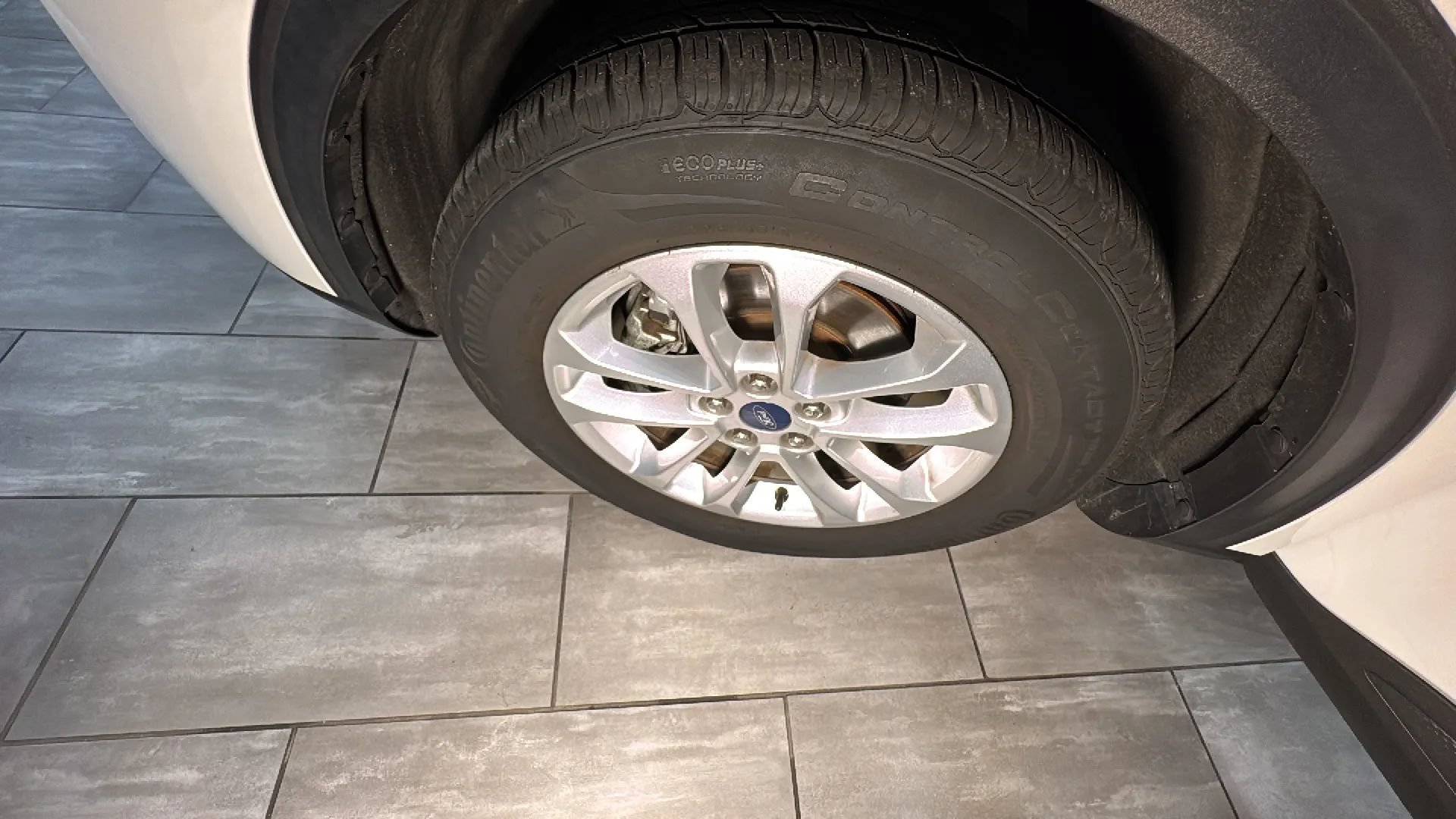 Used 2020 Ford Escape SE FWD image 40