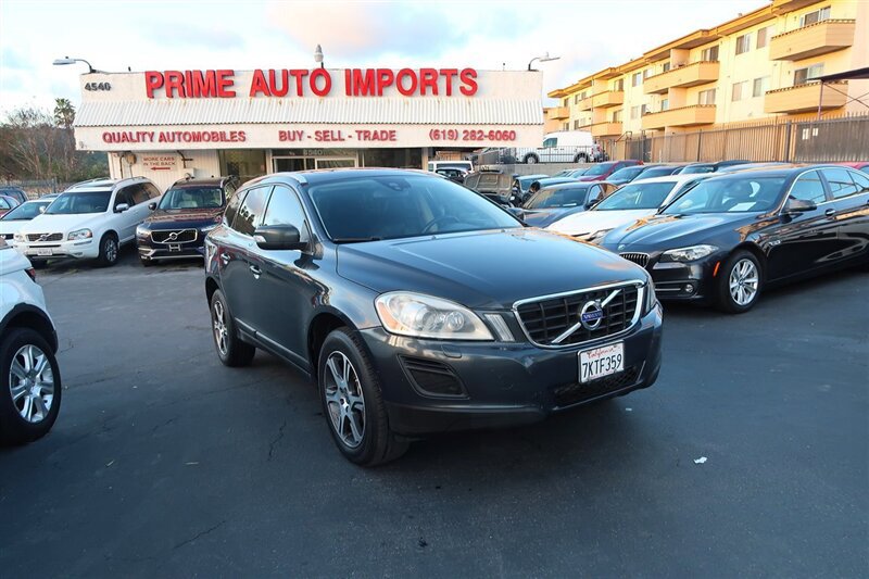 Used 2013 Volvo XC60 T6 AWD/4WD image 1