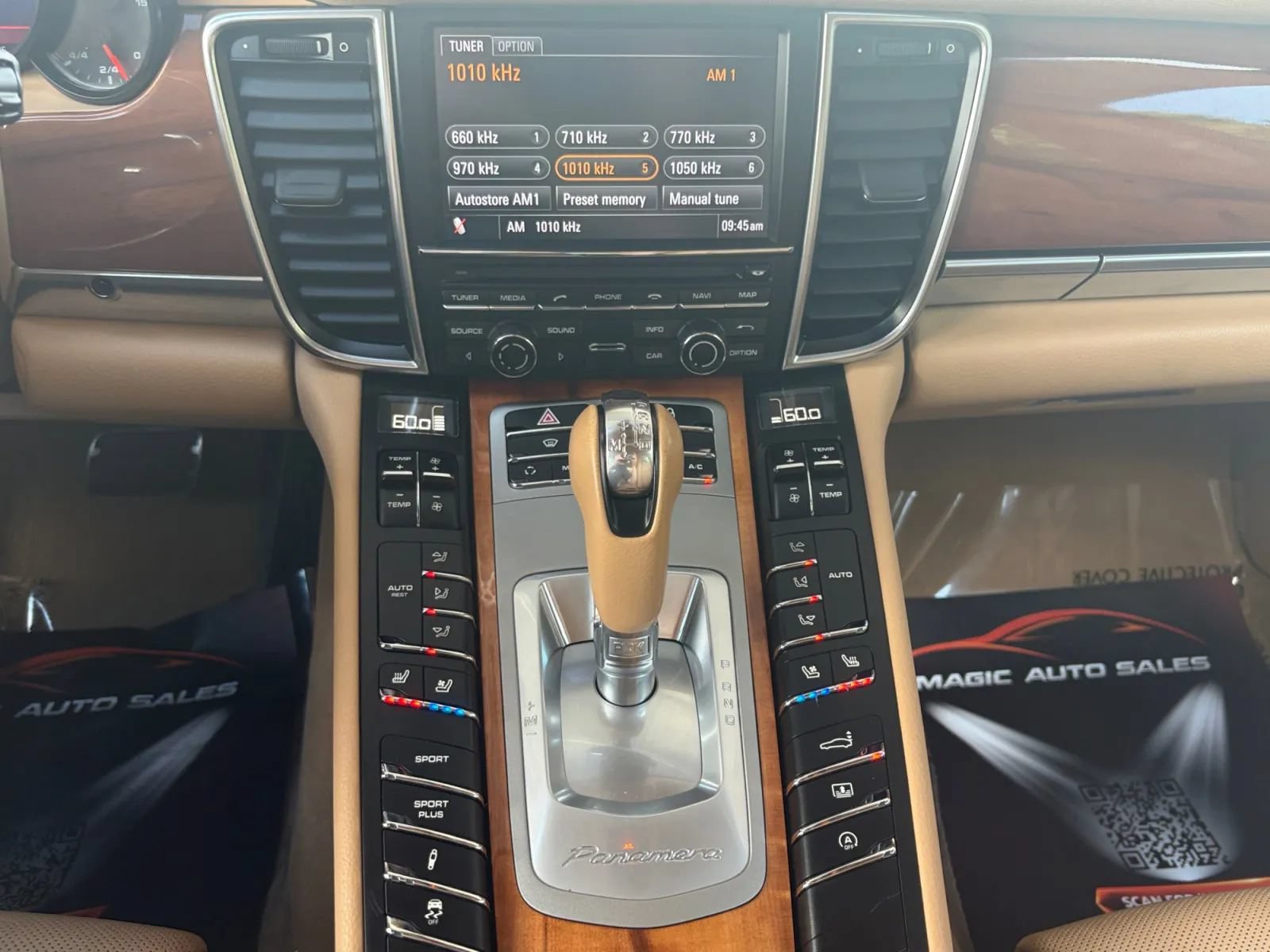 Used 2012 Porsche Panamera 4 image 23