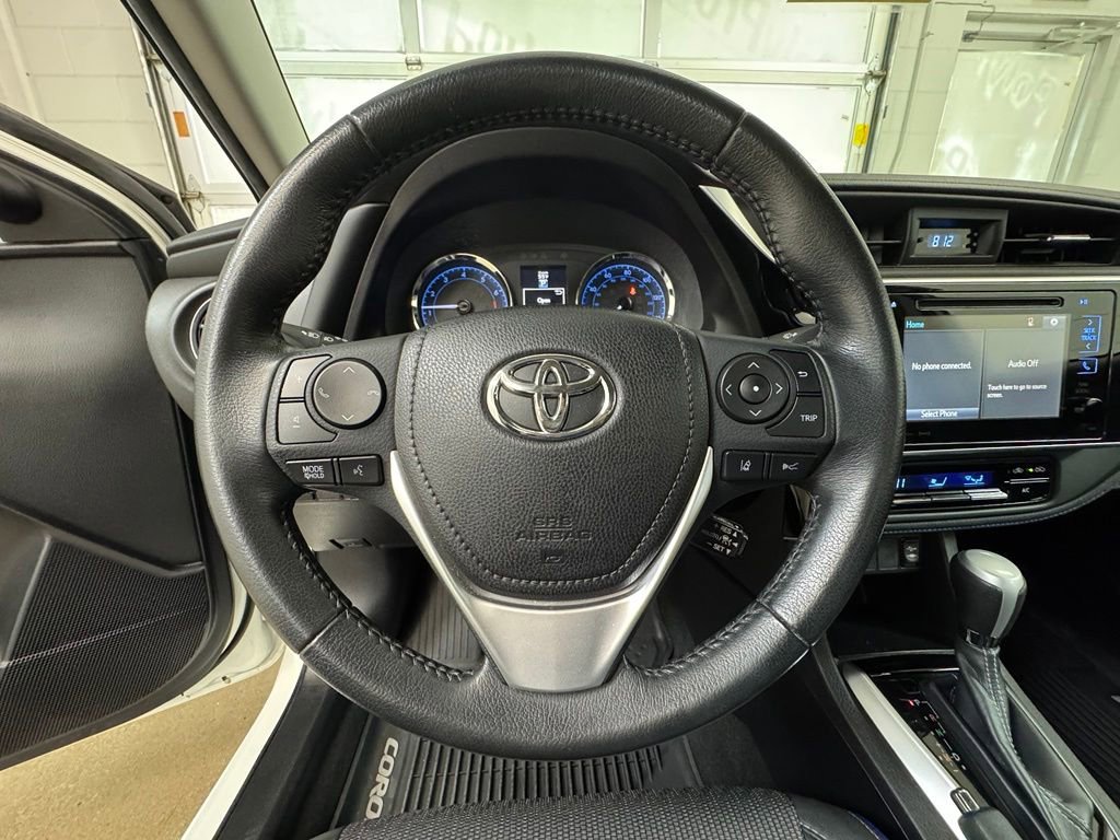 Used 2019 Toyota Corolla SE w/ SE Premium Package FWD image 27