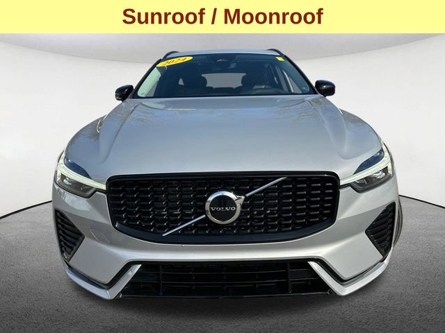 Used 2024 Volvo XC60 B5 Core image 4