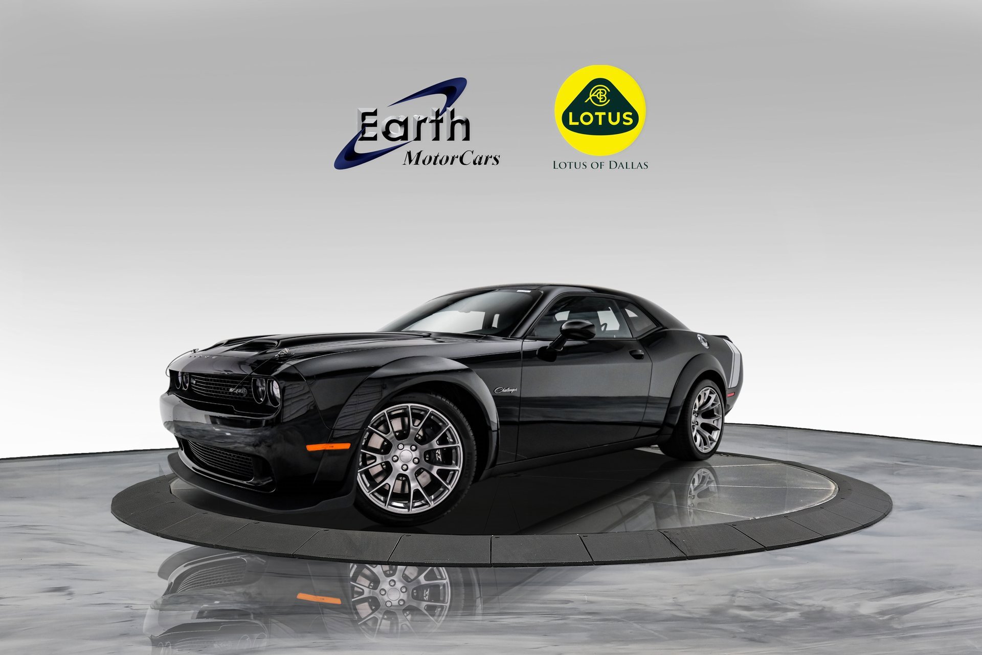 Used 2023 Dodge Challenger SRT Hellcat Redeye video 1