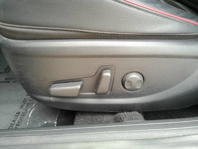 Used 2021 Kia Forte GT w/ GT2 Package FWD image 13