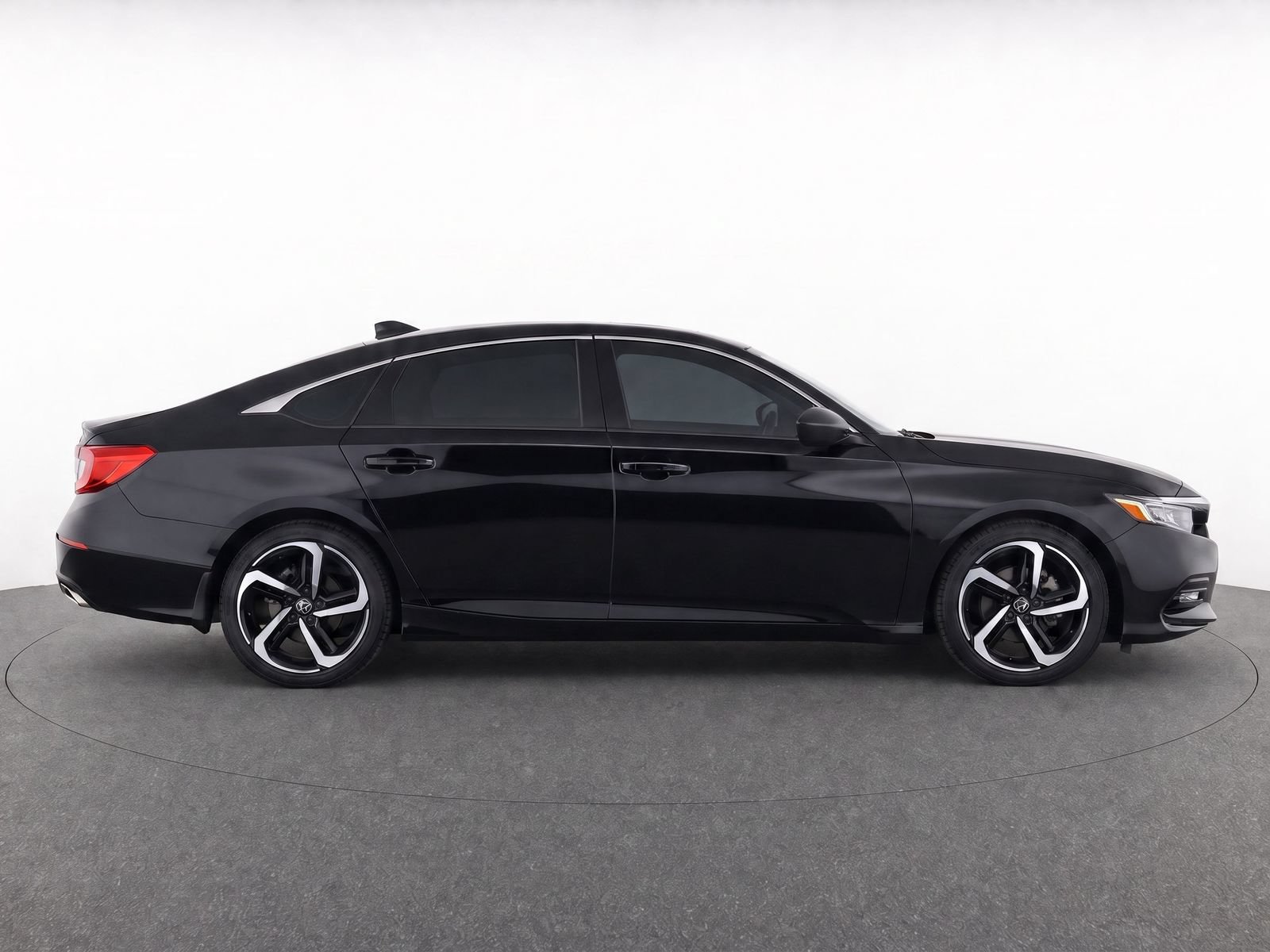 Used 2020 Honda Accord Sport image 6