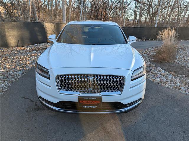 Used 2023 Lincoln Nautilus Reserve image 8