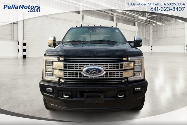 Used 2019 Ford F250 Platinum w/ Platinum Ultimate Package AWD/4WD image 7