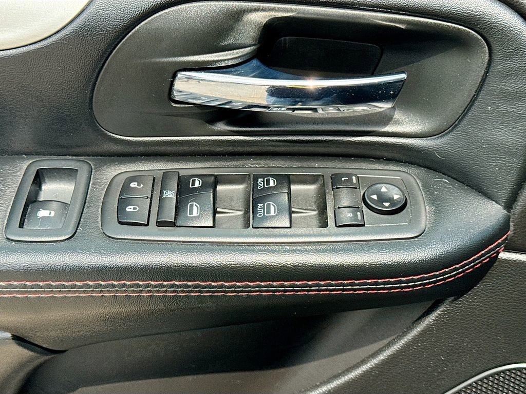 Used 2019 Dodge Grand Caravan GT image 20