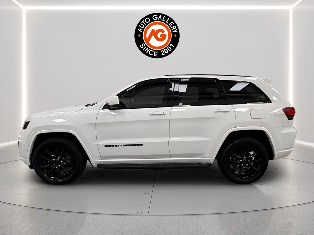 Used 2020 Jeep Grand Cherokee Altitude AWD/4WD image 5