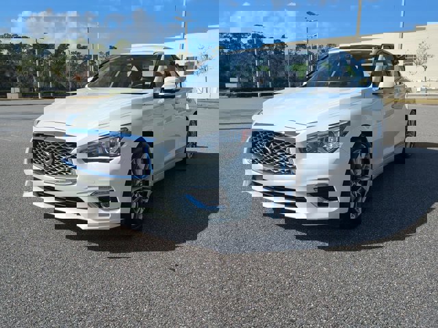 Used 2024 INFINITI Q50 Luxe w/ Cargo Package image 8