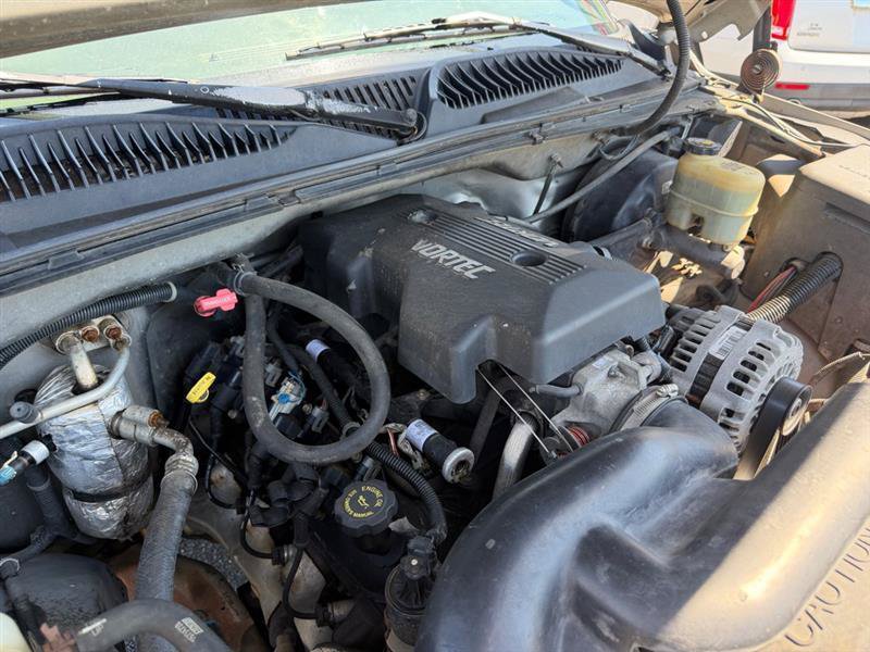 Used 1999 Chevrolet Silverado 1500 LS w/ Off-Road Chassis Pkg AWD/4WD image 9