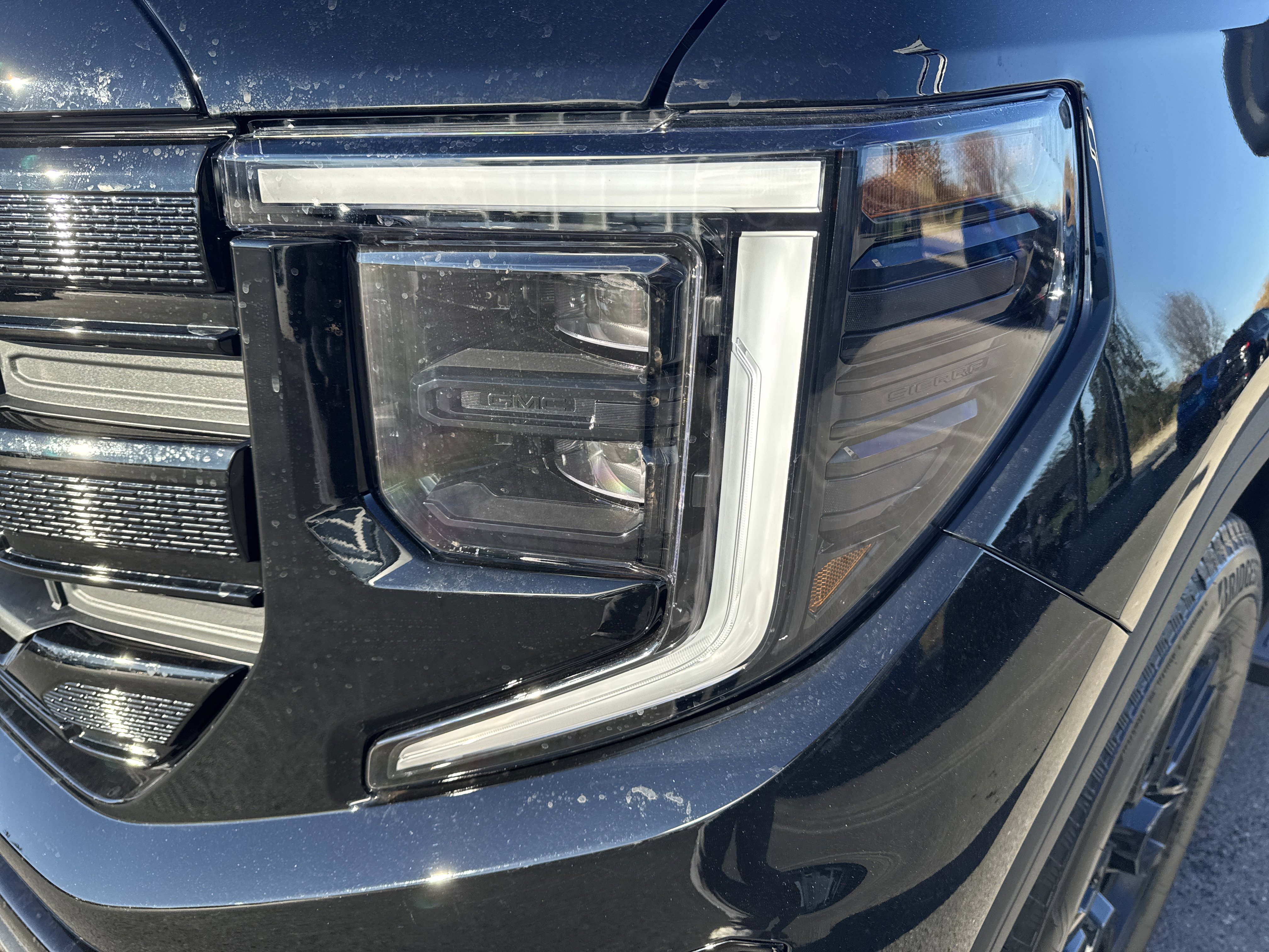 New 2026 GMC Sierra 1500 Elevation image 9